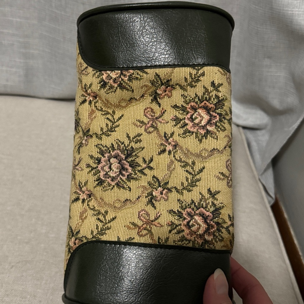Vintage Avon “Tote Along” Bag-Dark Green PVC & Cloth Floral Tapestry-Zipper-EUC - Picture 8 of 16